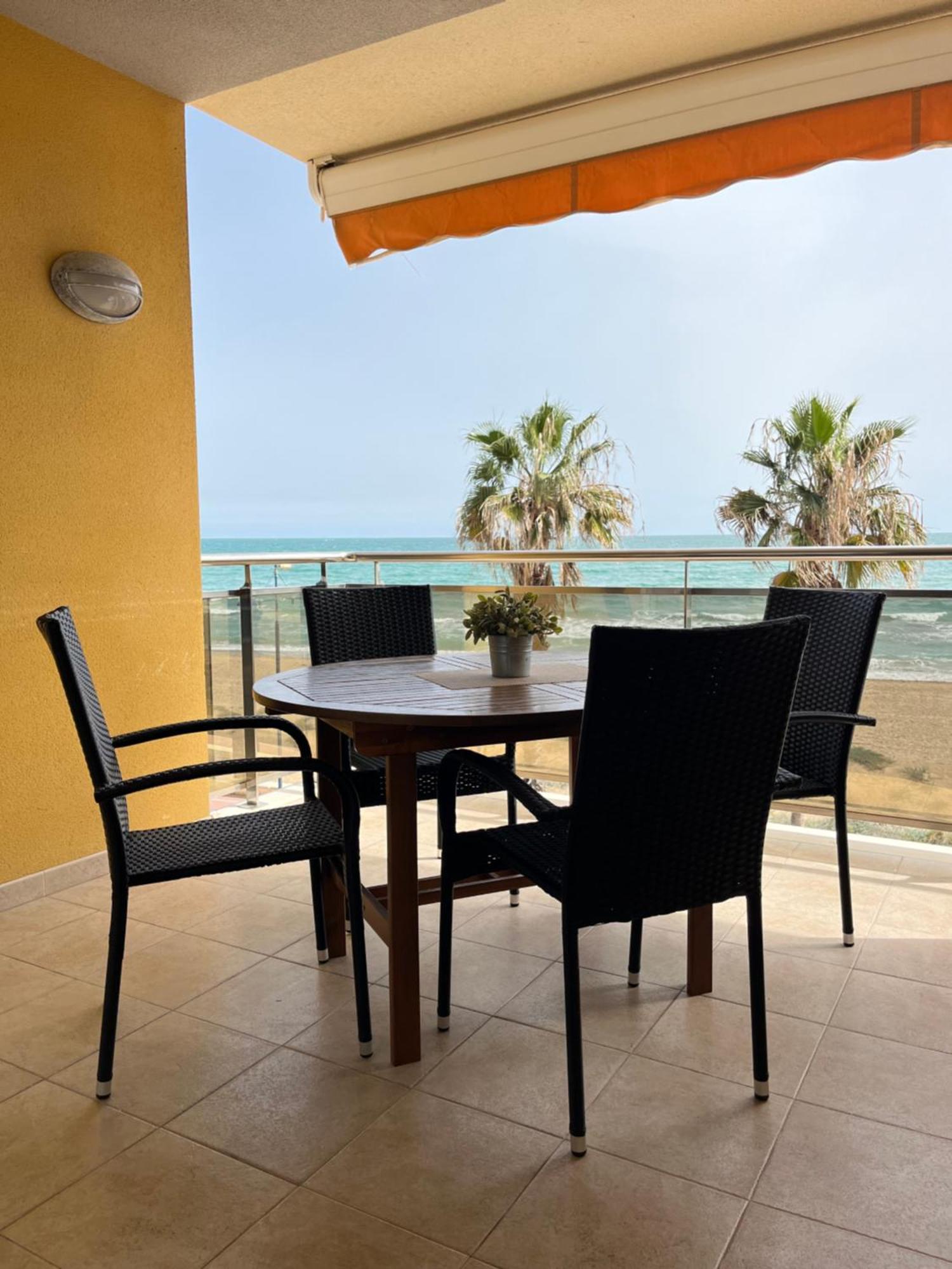 Moli De Vent Apartment Peniscola Bagian luar foto